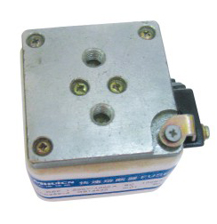 P型方管八螺钉单螺孔螺栓连接式半导体设备保护用快速熔断体